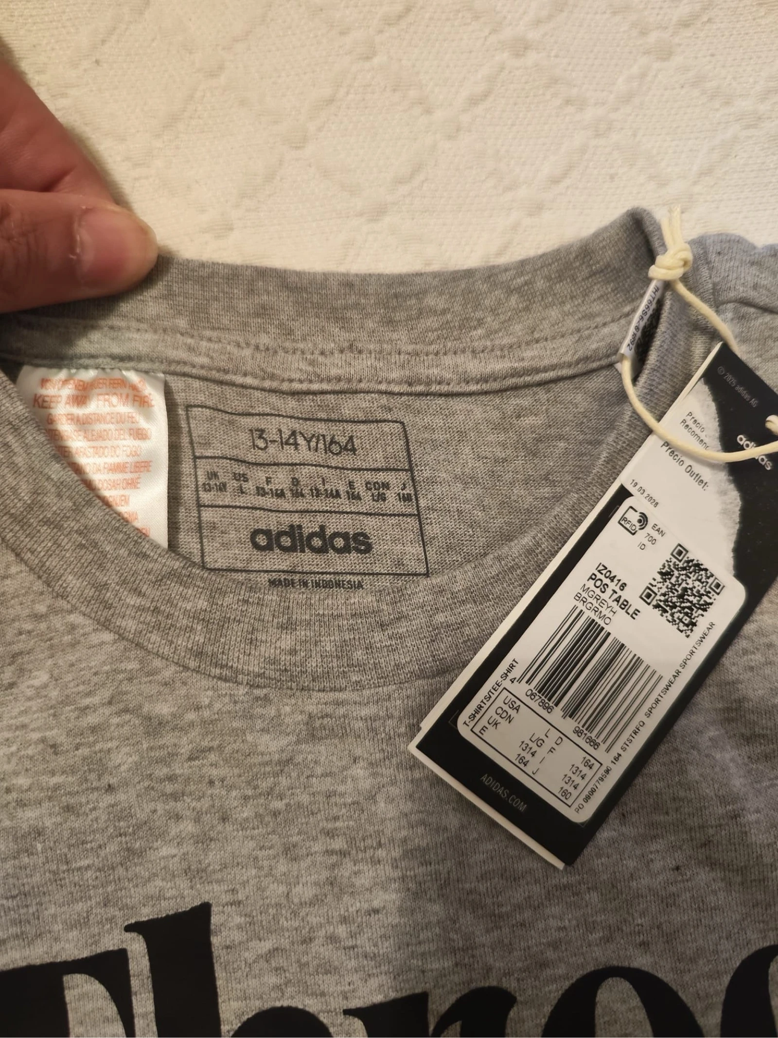 T-shirt Adidas Maat 13/14 – photo 2